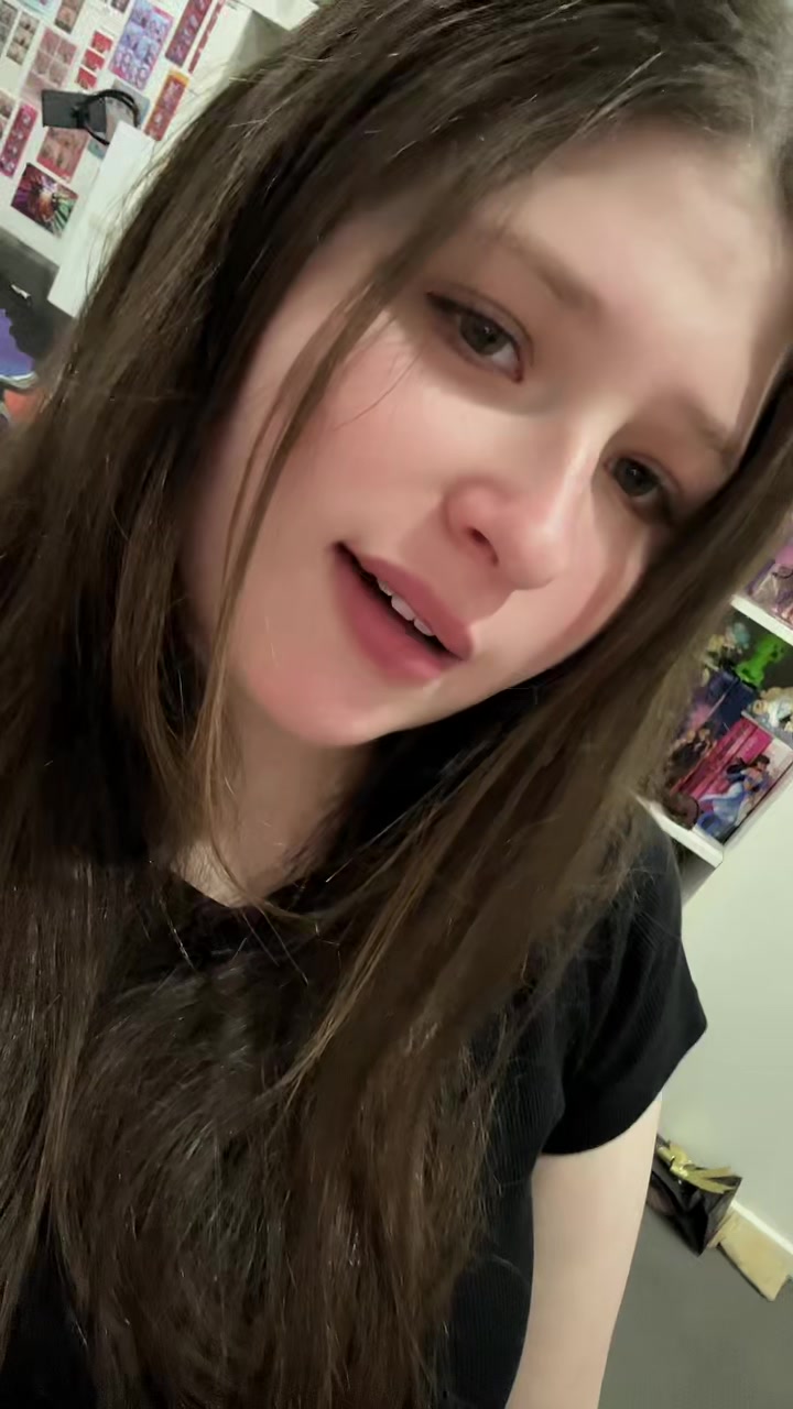 @Maddy ✿🧟♂️🦕💜🃏🚦