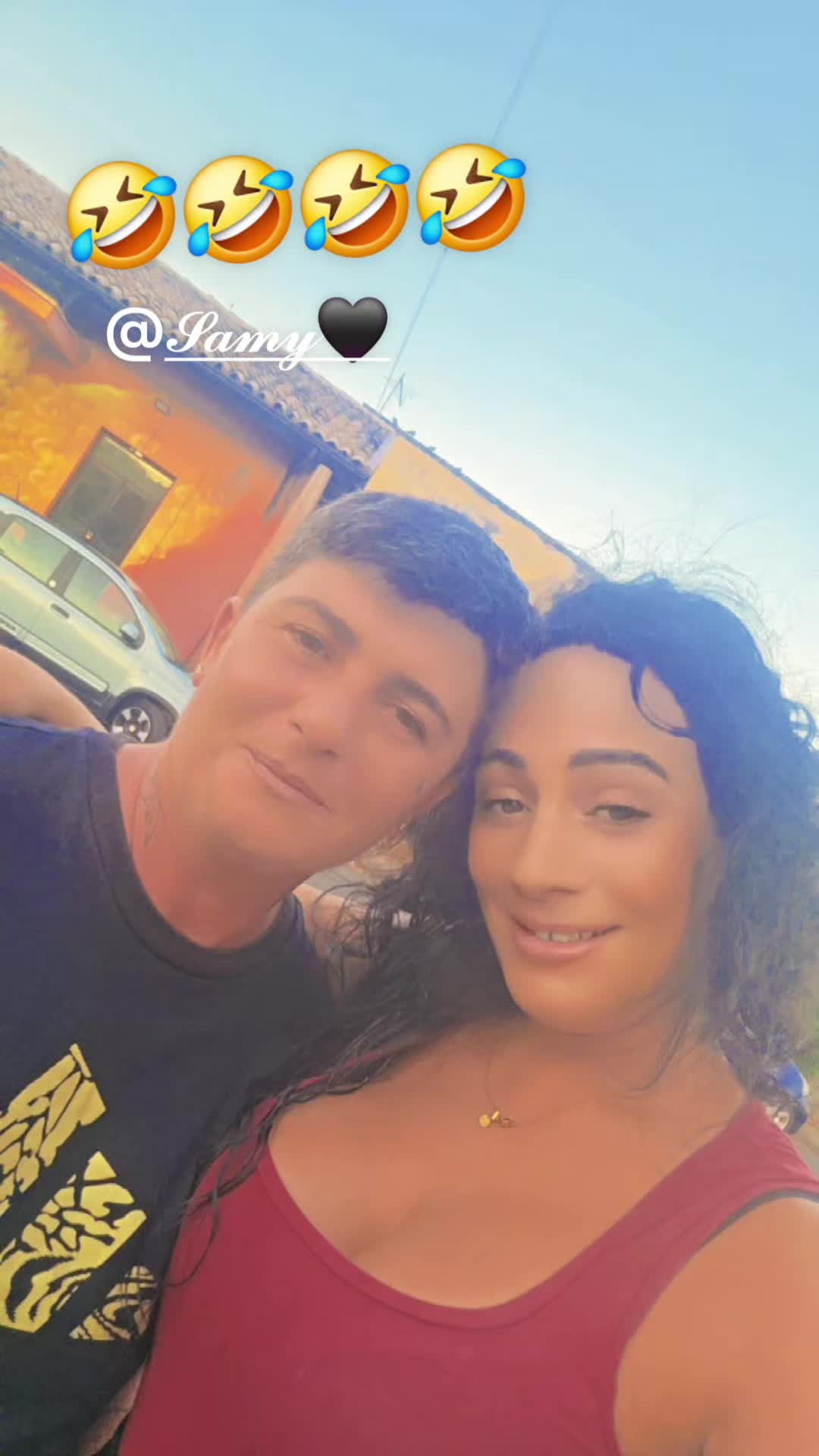 @luanaesalvo