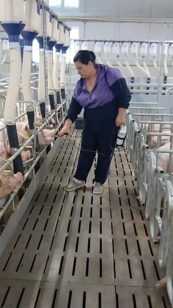 @Тома