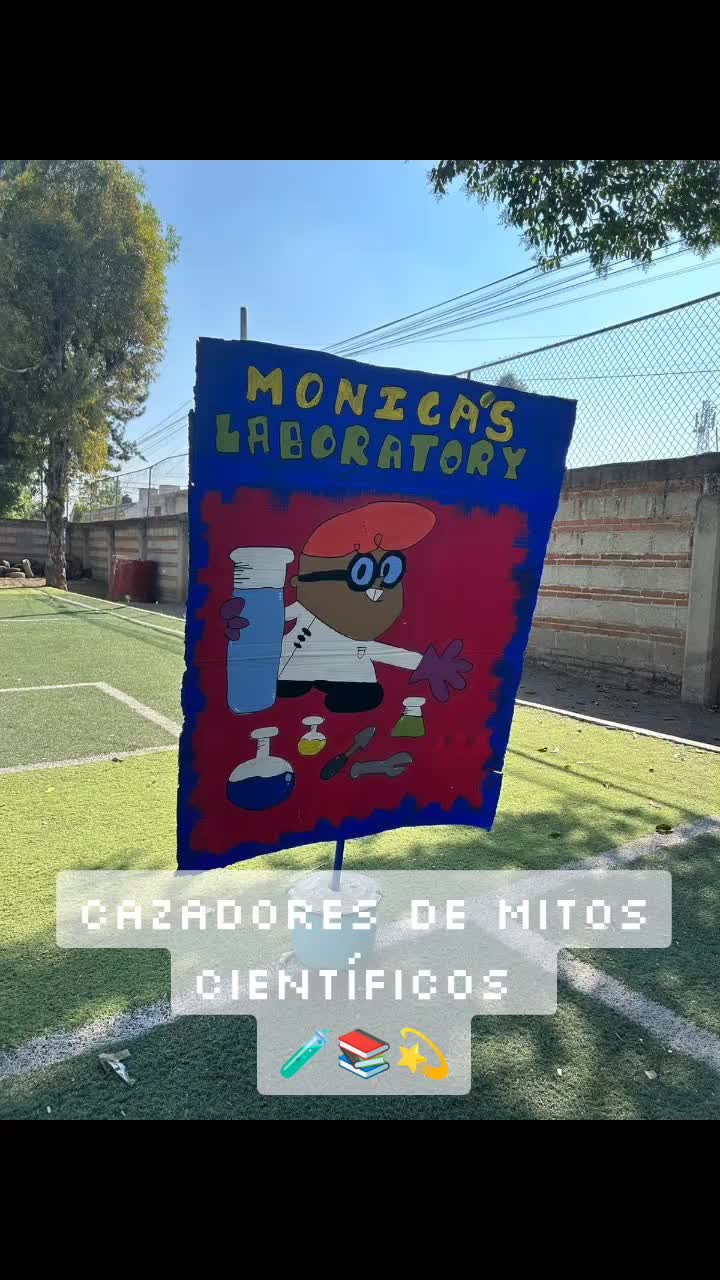 @Miss Moni 📚