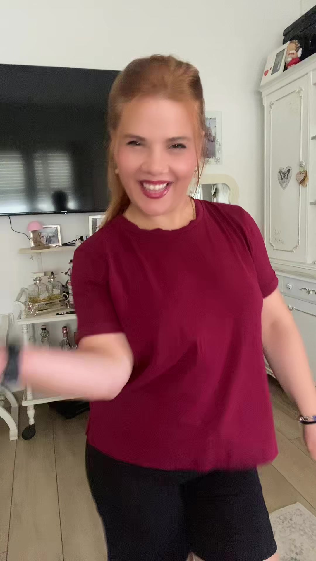 @MiKI 🌸🌹🌹🌹