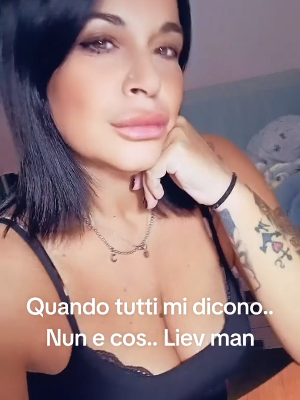 @claudia♥️🍒🐞💣💣💣