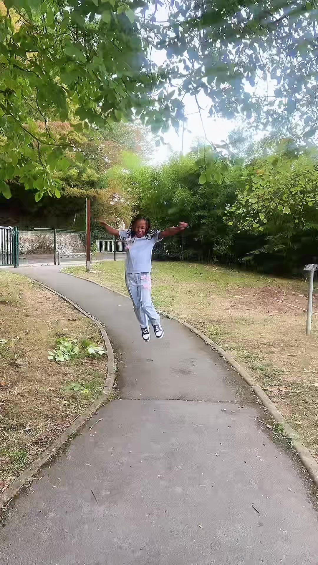 @lareineblanche