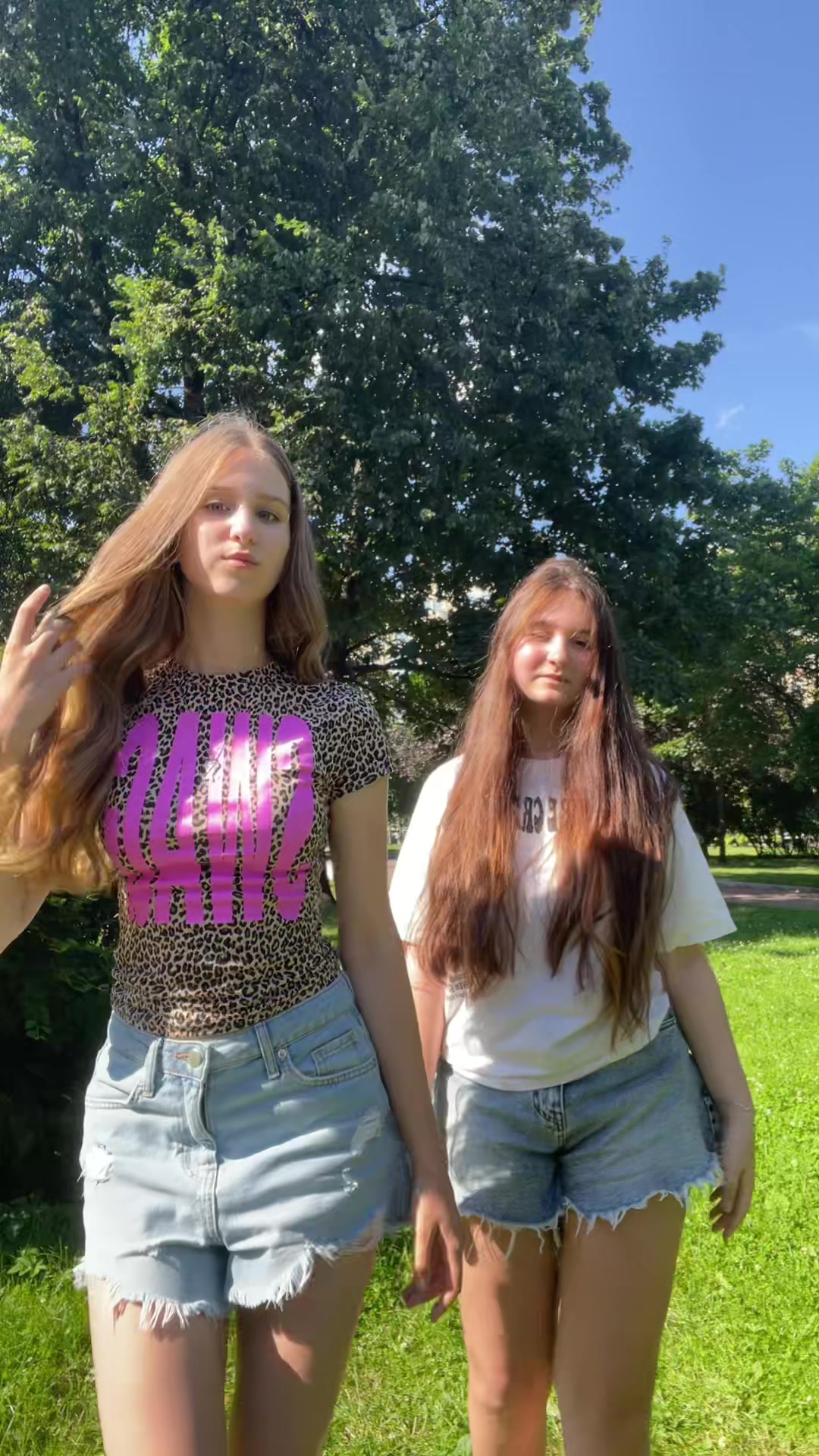 @сонечка я@
