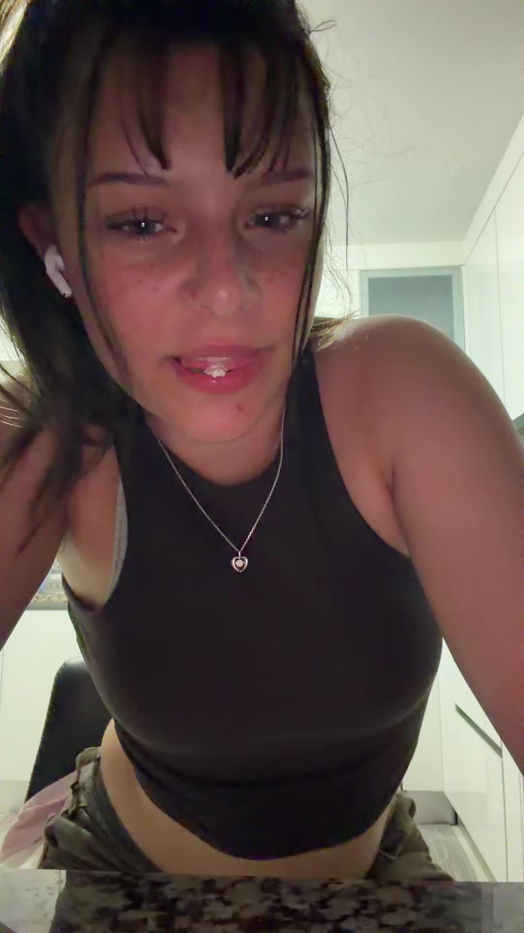 @melina_0ds!