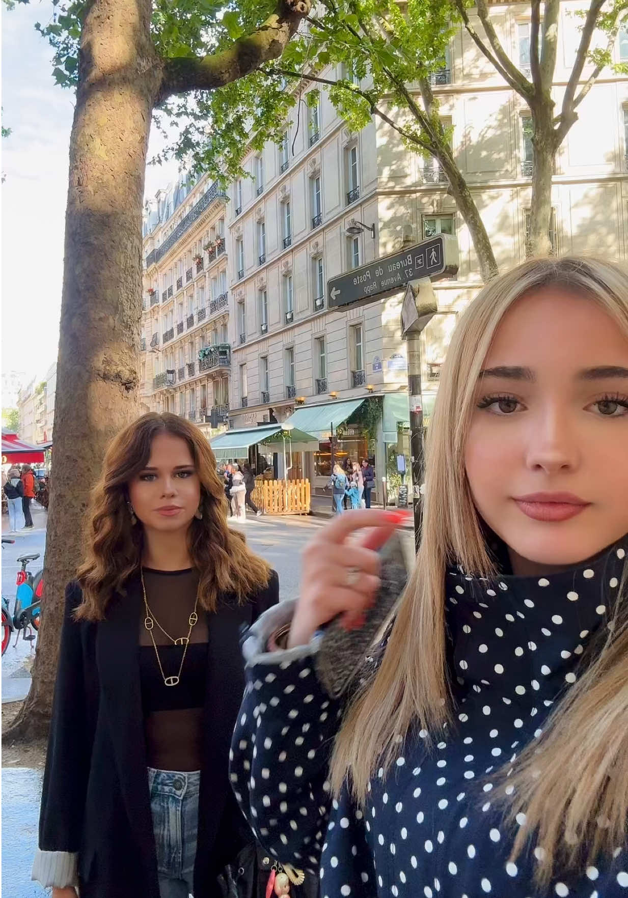 @léanne 🐆🥂🪩
