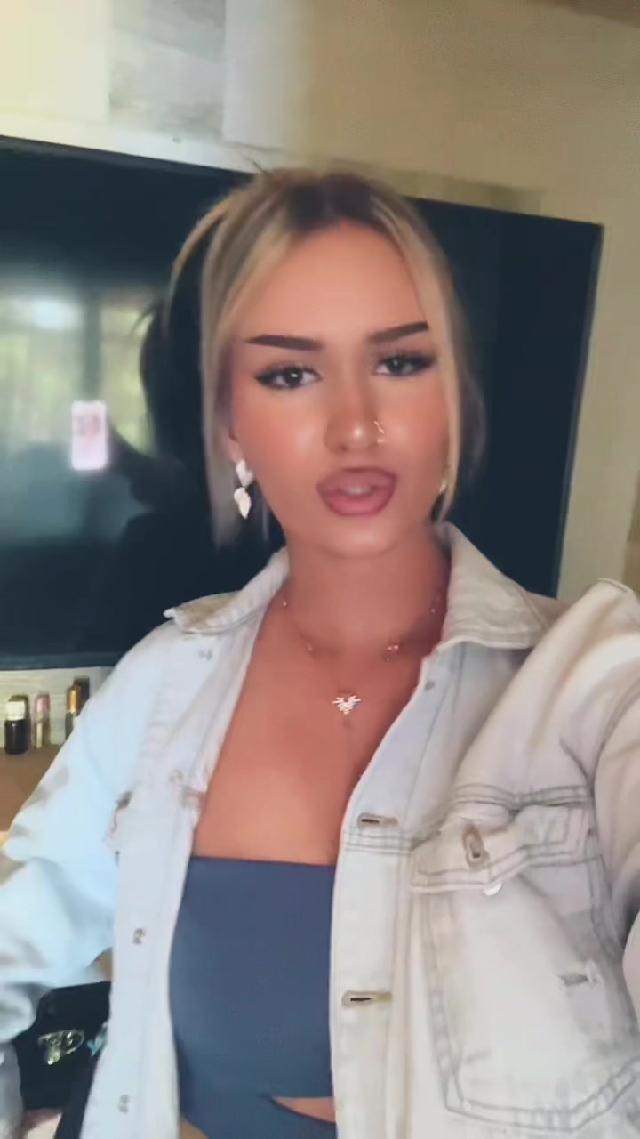 @𝓙𝓮𝓵𝓮𝓷𝓪