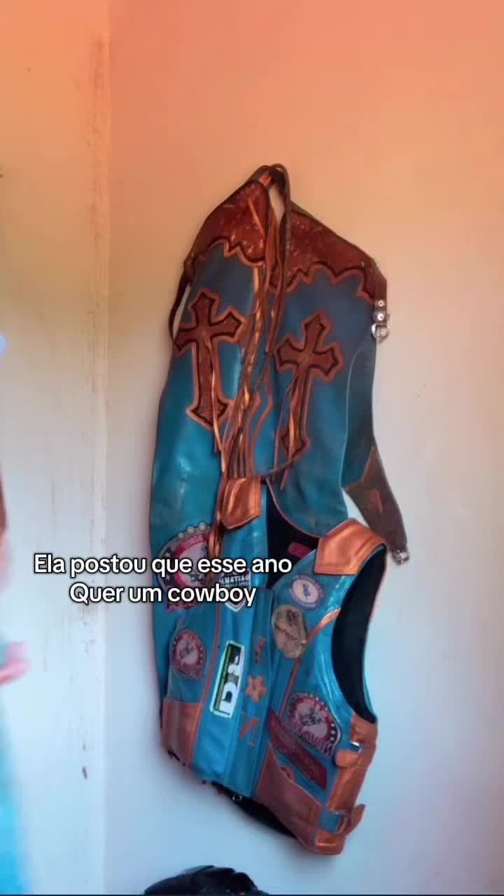 @𝓖𝓮𝓼𝓼𝓲𝓬𝓪 𝓫𝓪𝓻𝓻𝓮𝓽𝓸