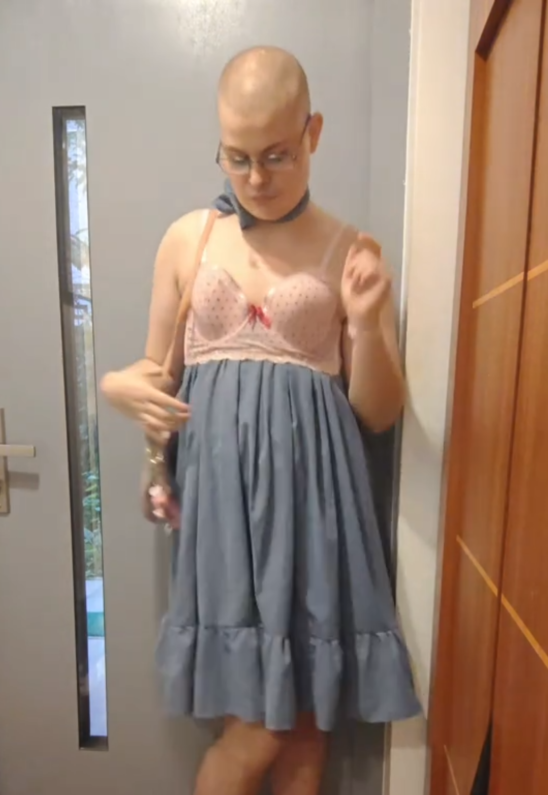@ilikelickingeyeballs👅👅👅