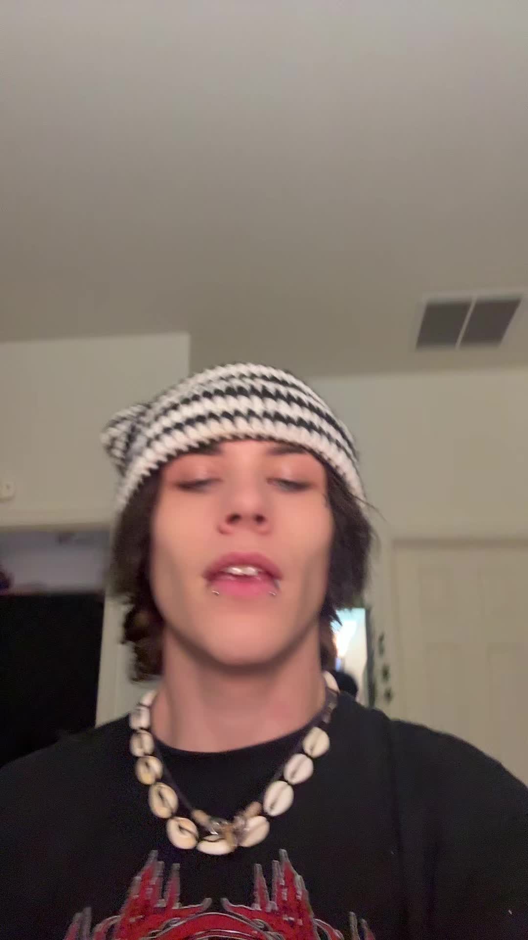 @KiddXayvion