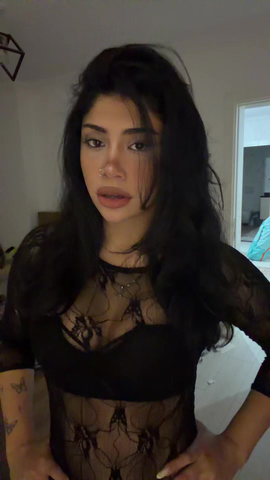 @M