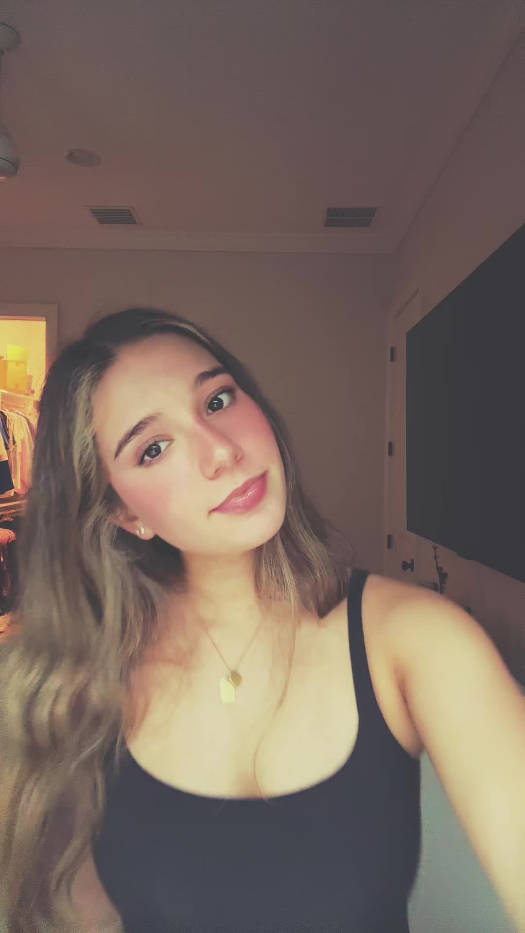 @shhhaylinsecret