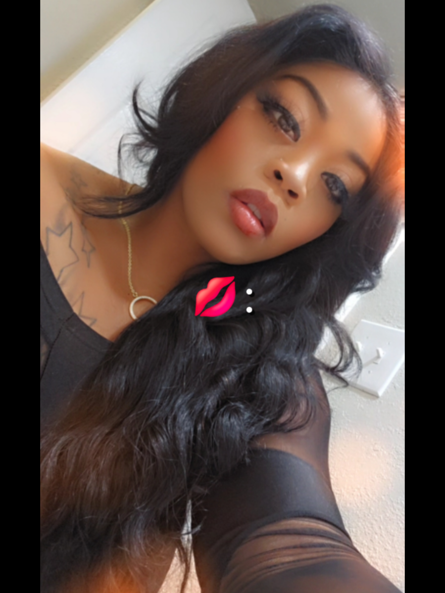 @Ebony Queen