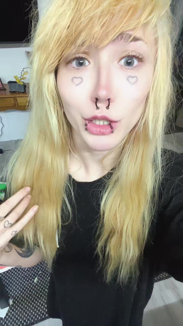 @Gothic Hippie