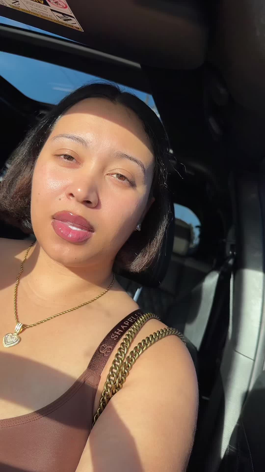 @YourAuntieMoe