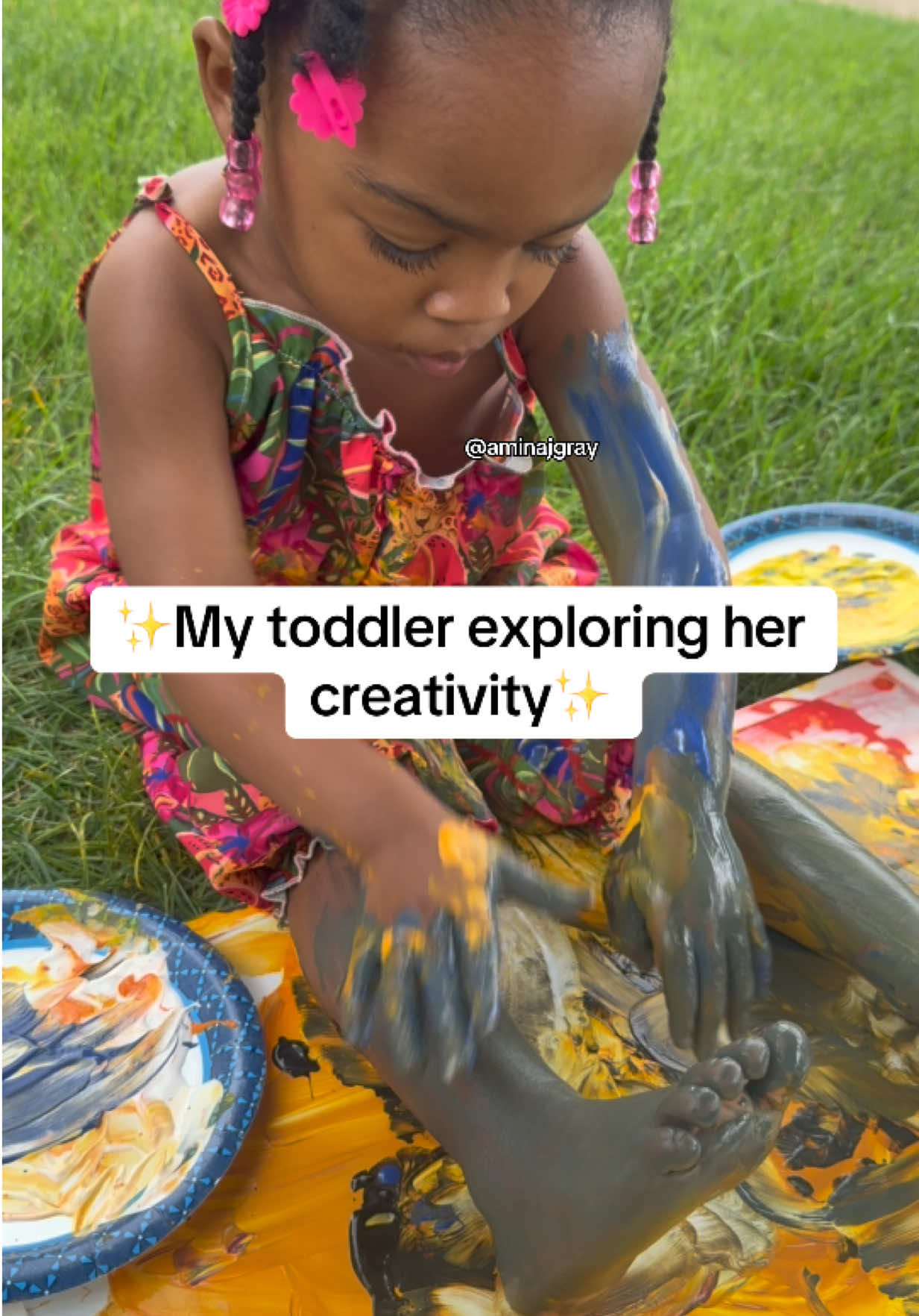 @AMINA GRAY