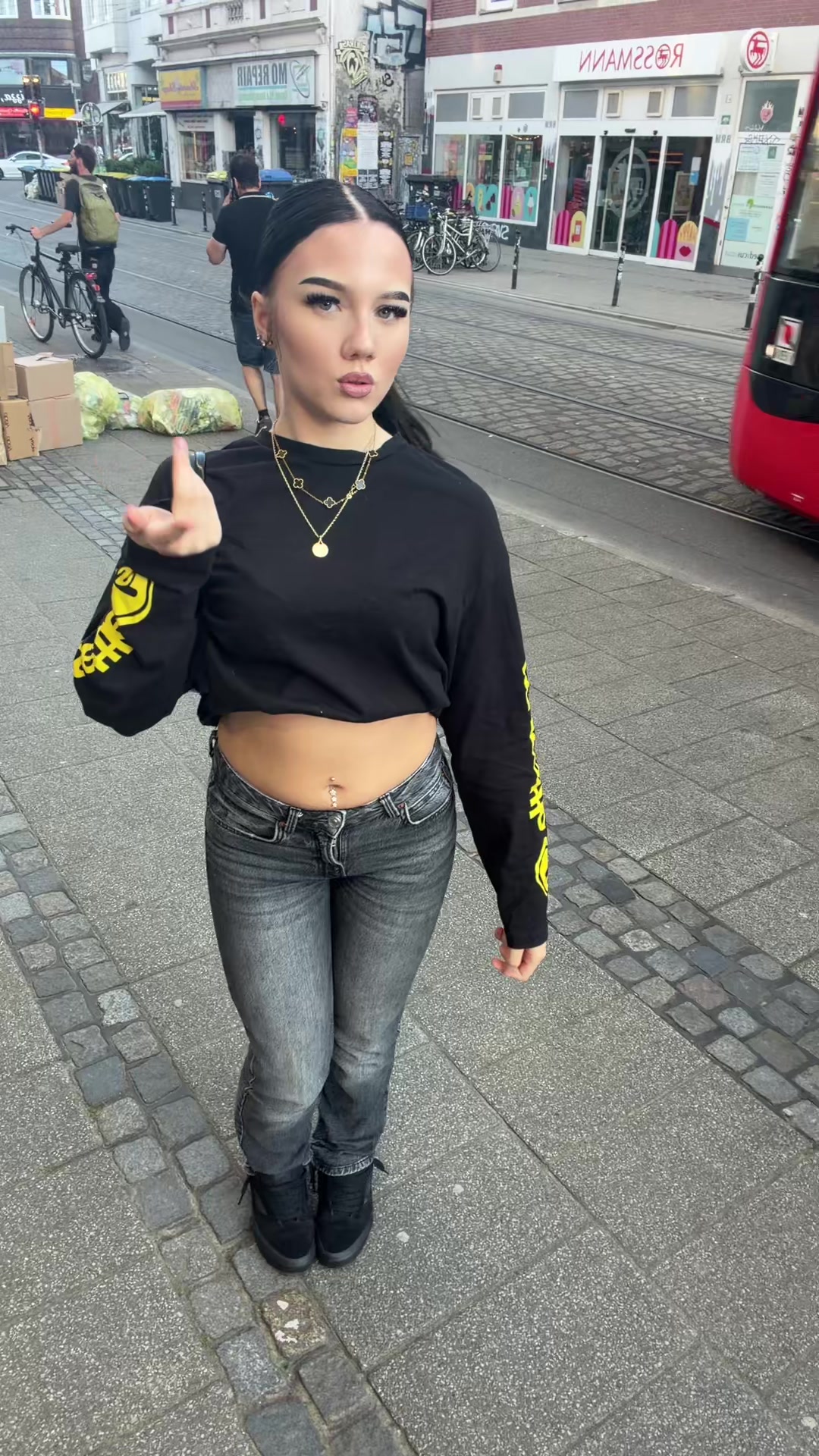 @🚩