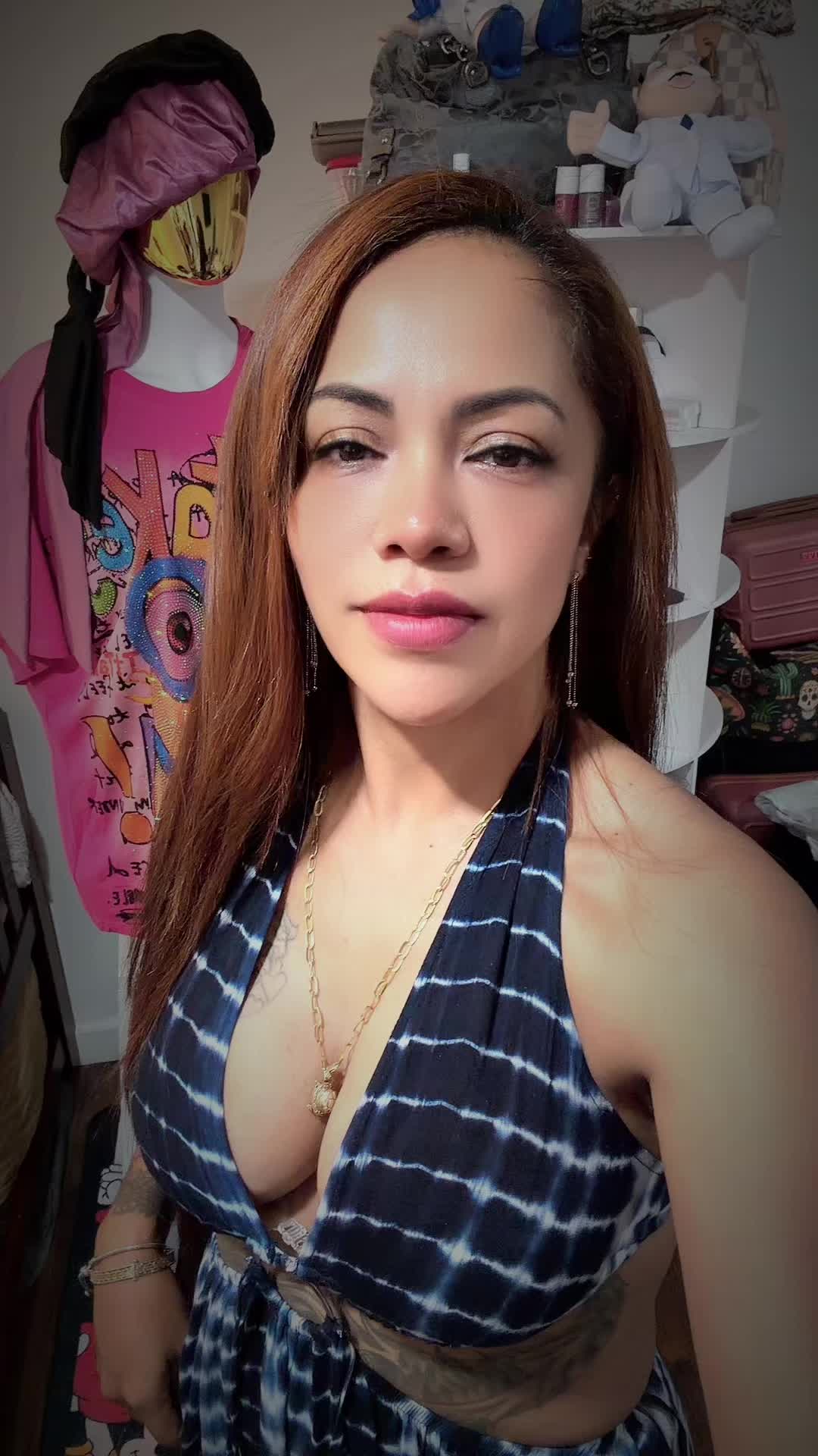 @💄💋✨🍯🌻👑Mireya C