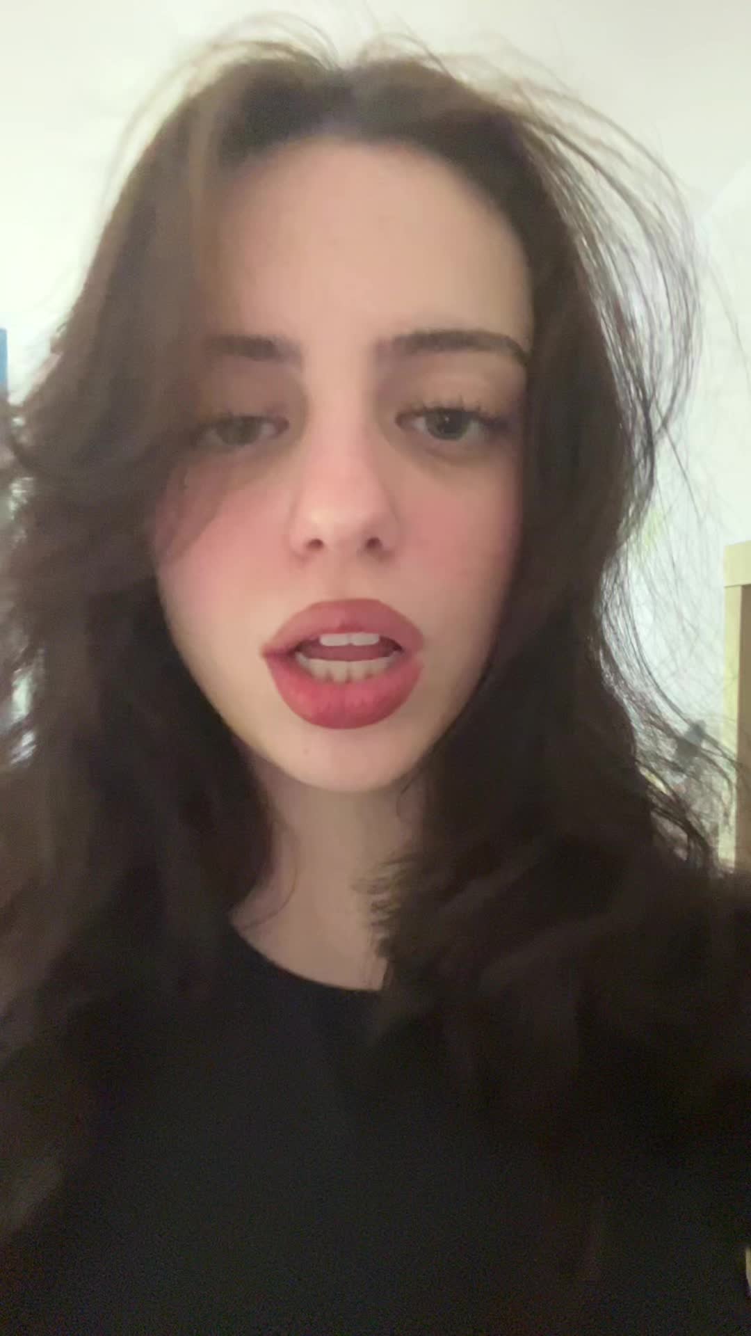 @chlochlo