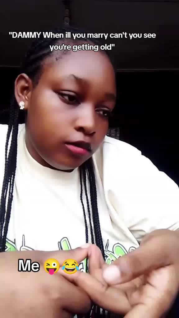 @busty baddie 🥰💃