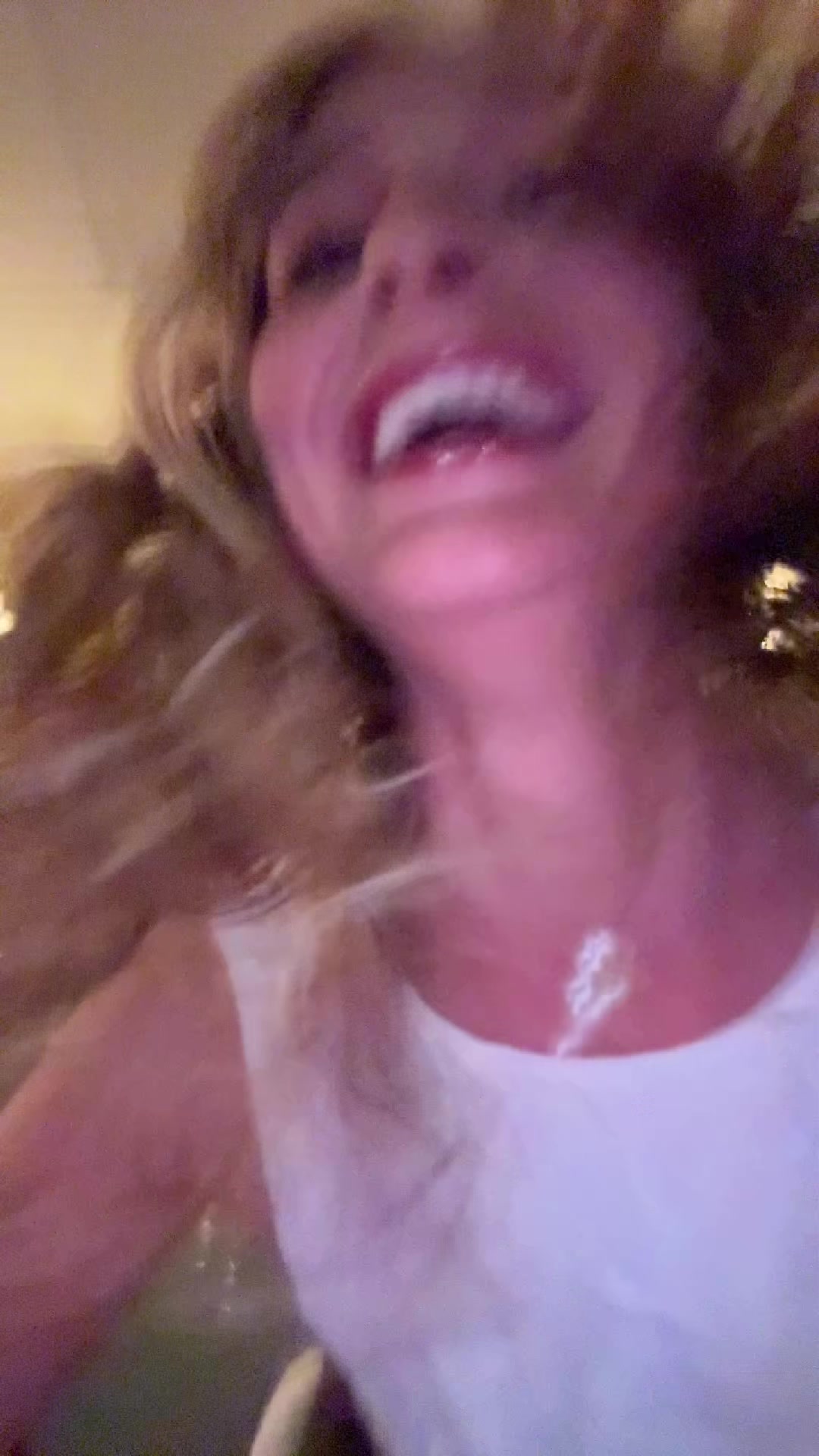 @LonaMarie