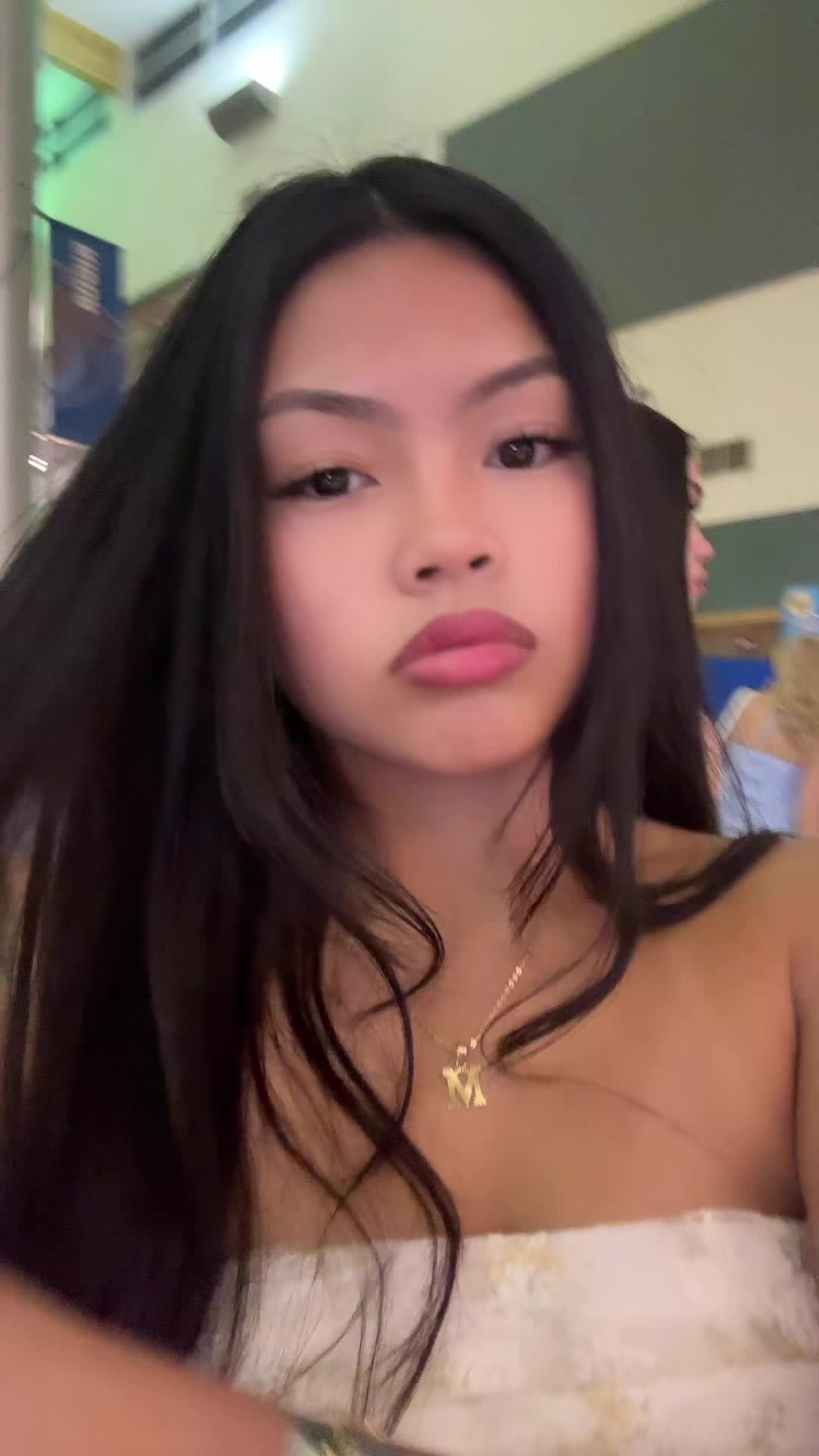 @🐐