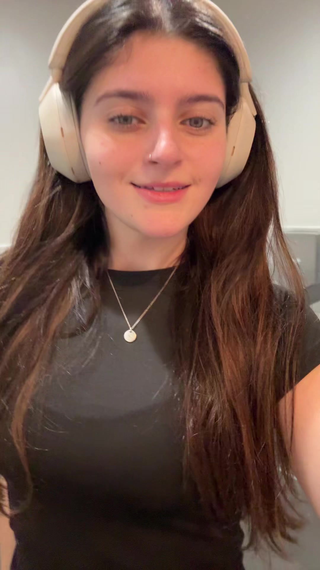 @Valerie🧸