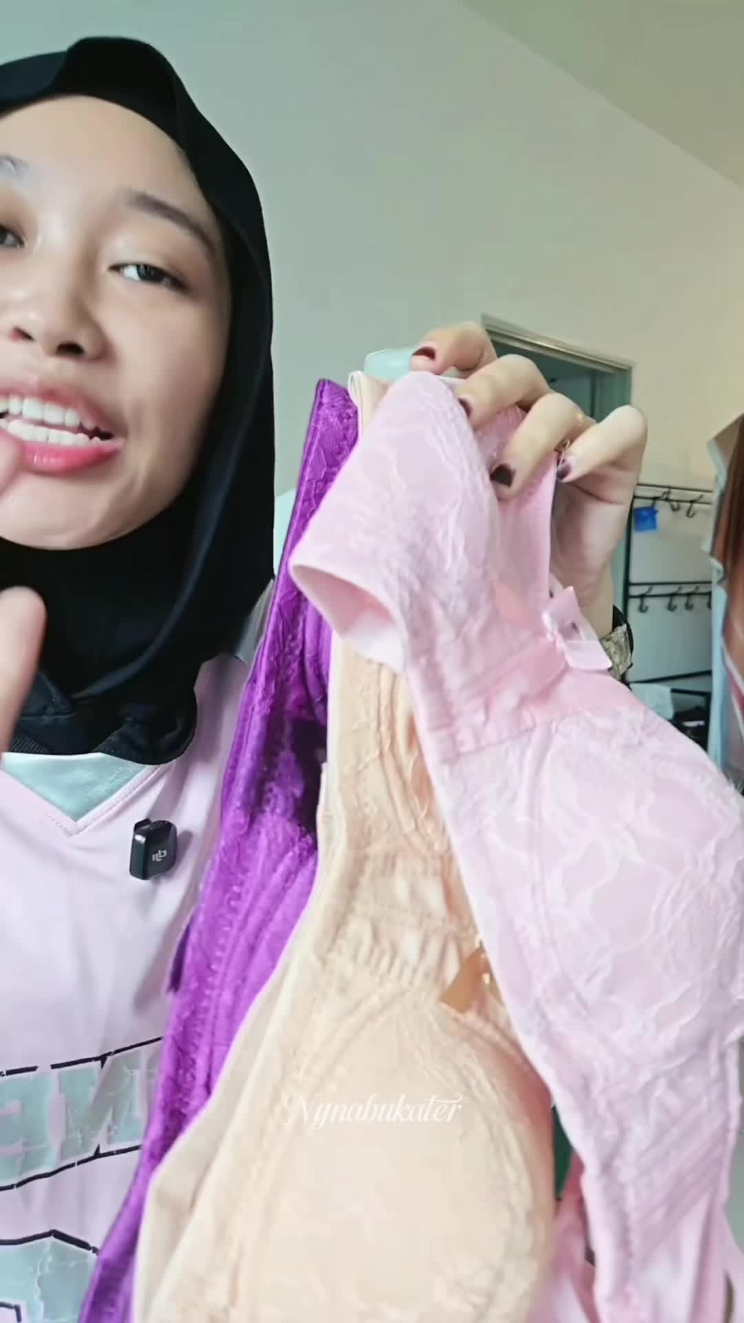 @Nynabukater
