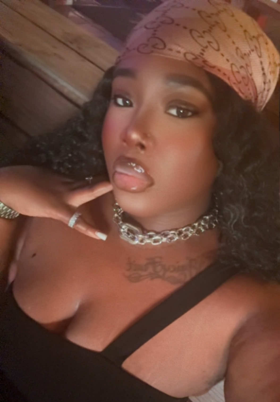 @𝐼 𝒶𝓂 𝒯𝒶𝓃𝑒𝓈𝒽𝒶