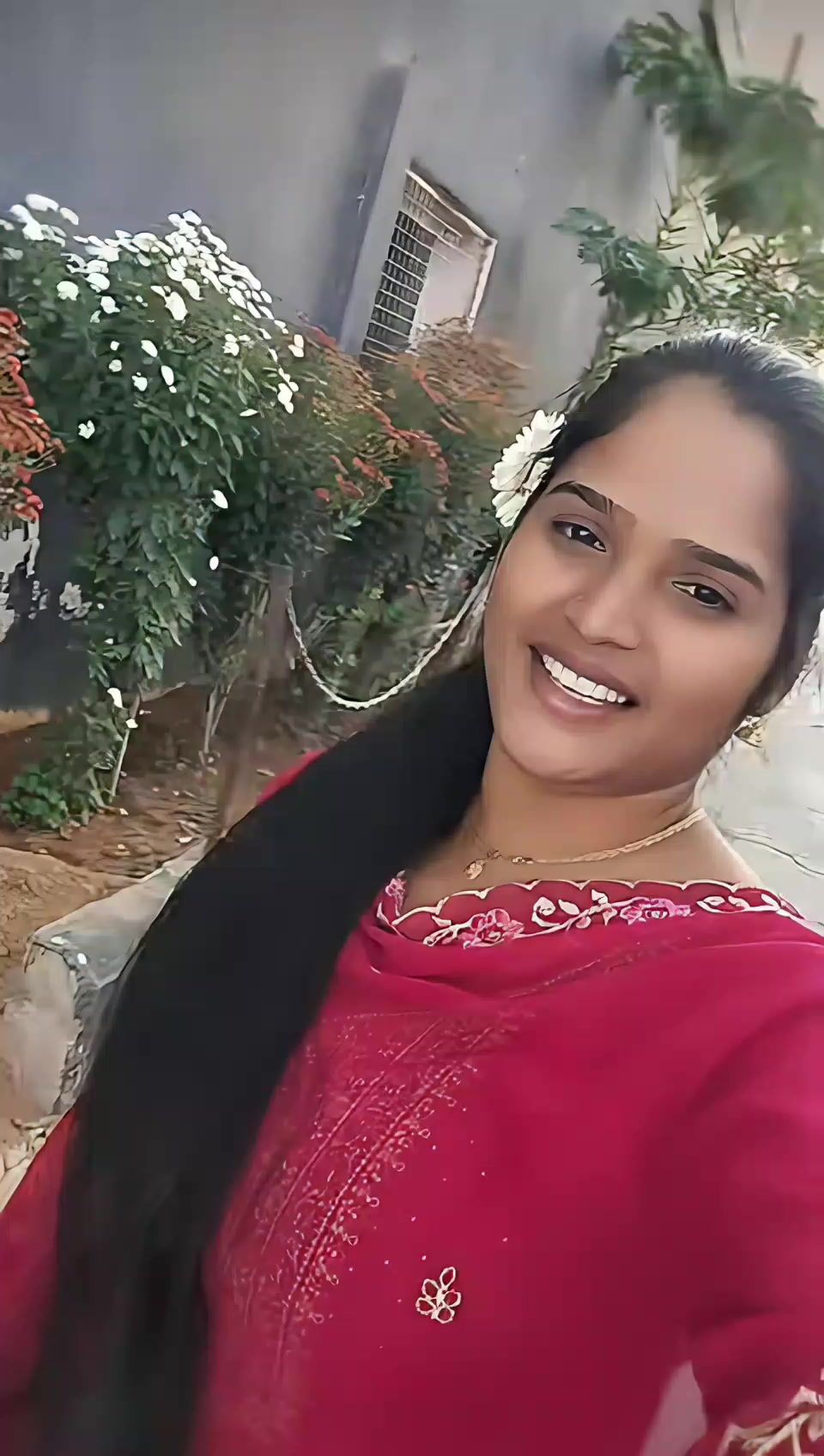 @সুমি জর্ডান প্রবাসী