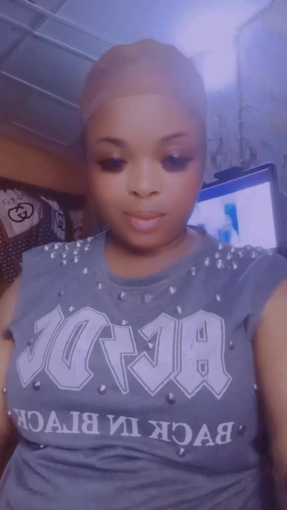 @Arike@omohorn 001