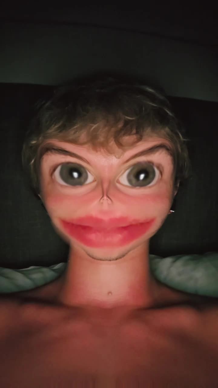 @Vicotryona