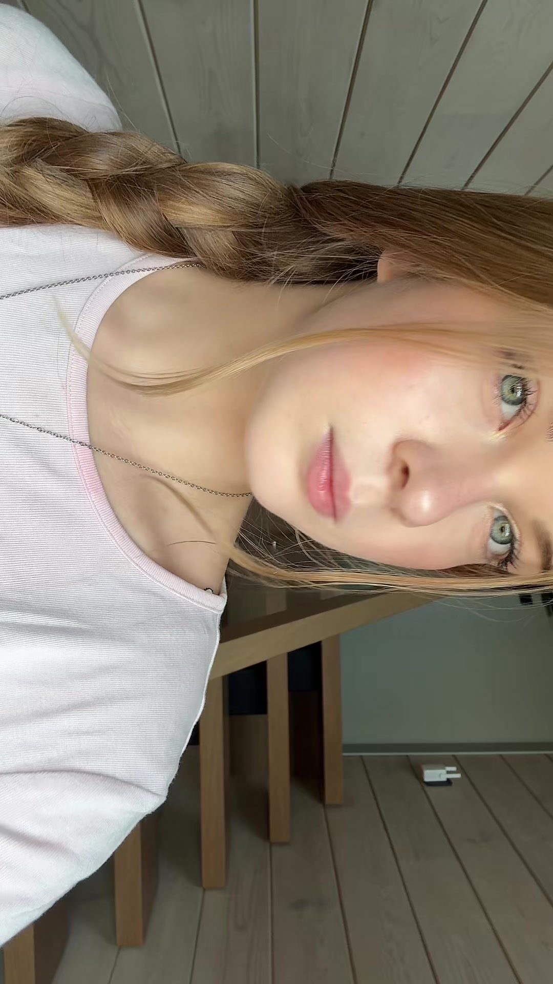 @eveleeshk