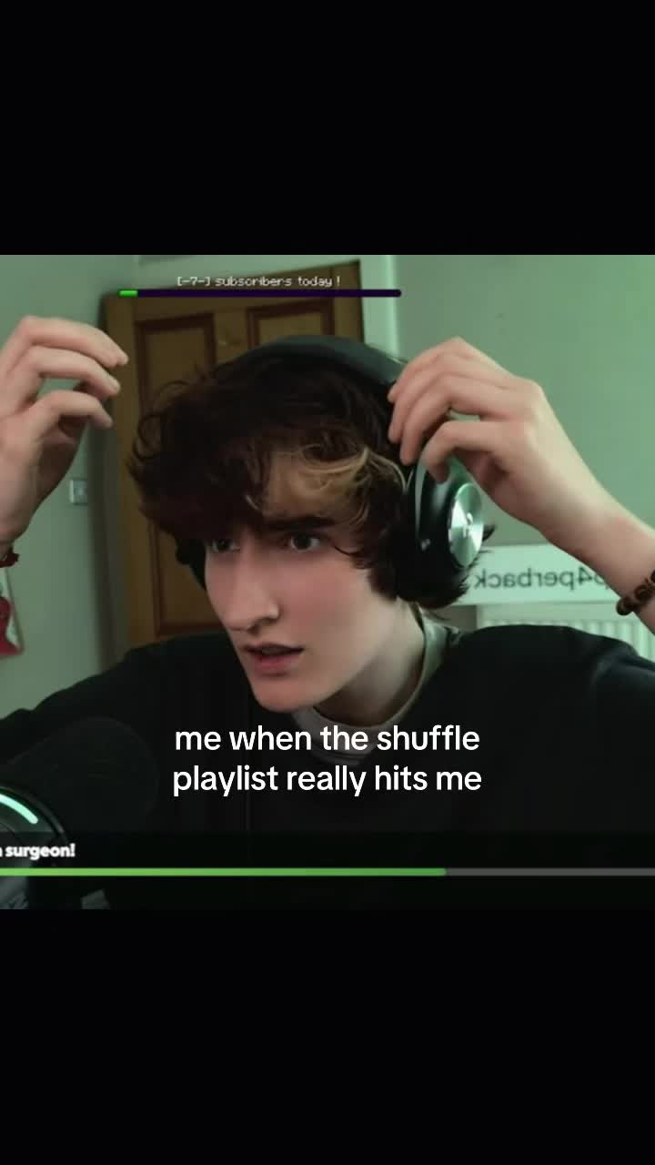 @𝓒𝓱𝓪𝓽🐈&zwj;⬛🖇️