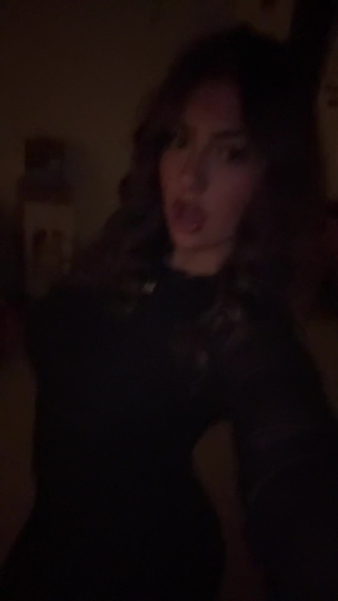 @mervinaeskander