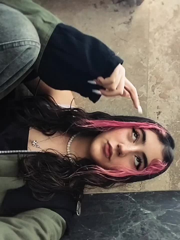 @Ariana