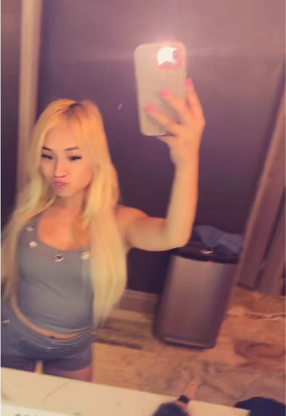 @TREZIE🇻🇳