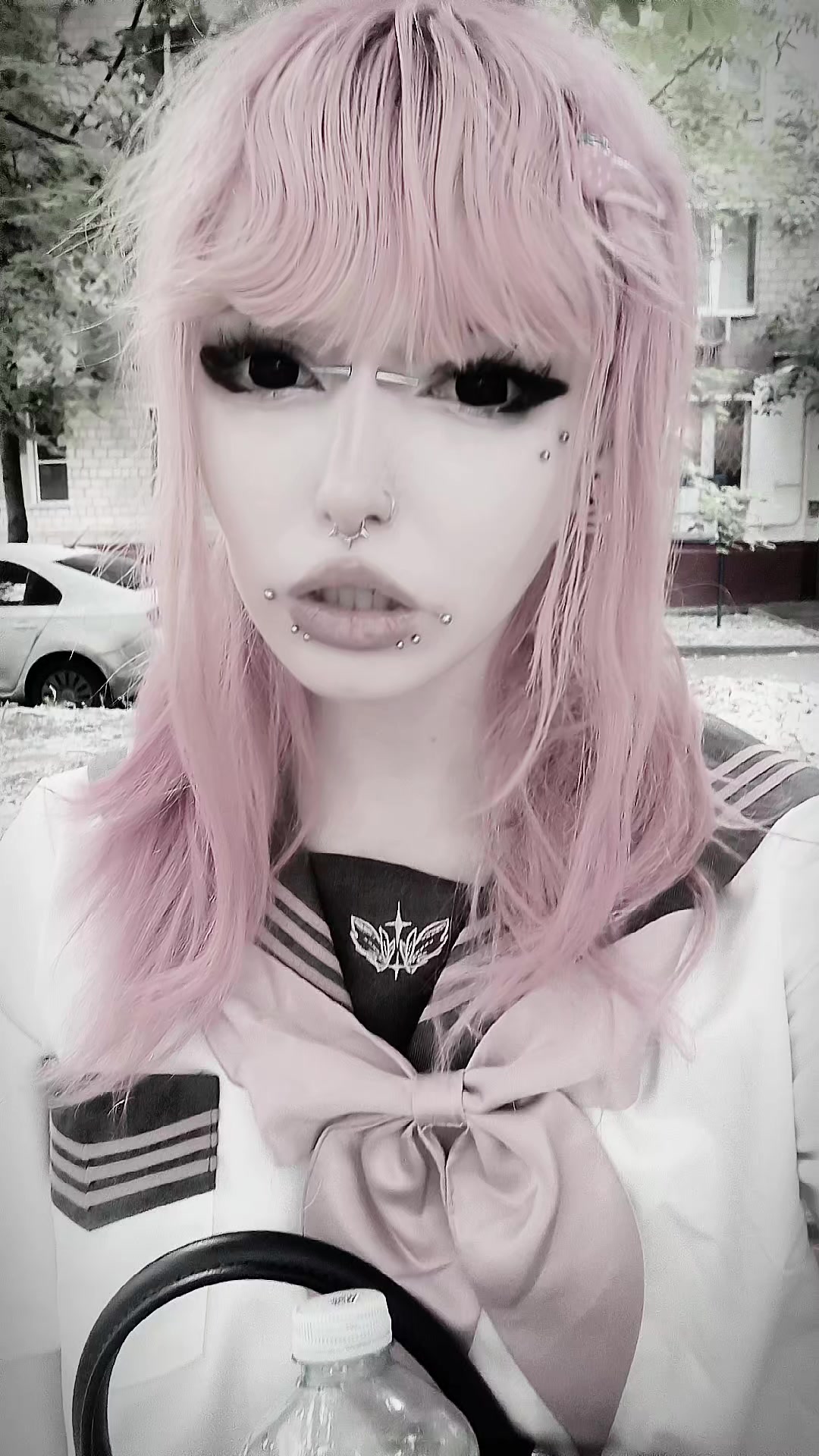 @✞