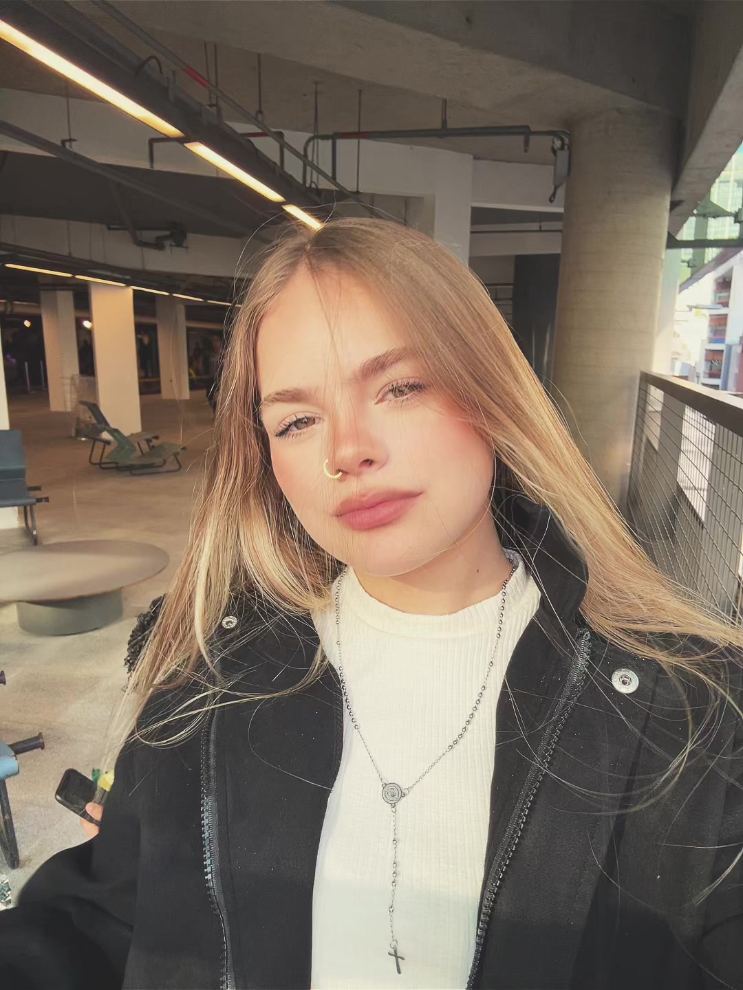 @zicolia