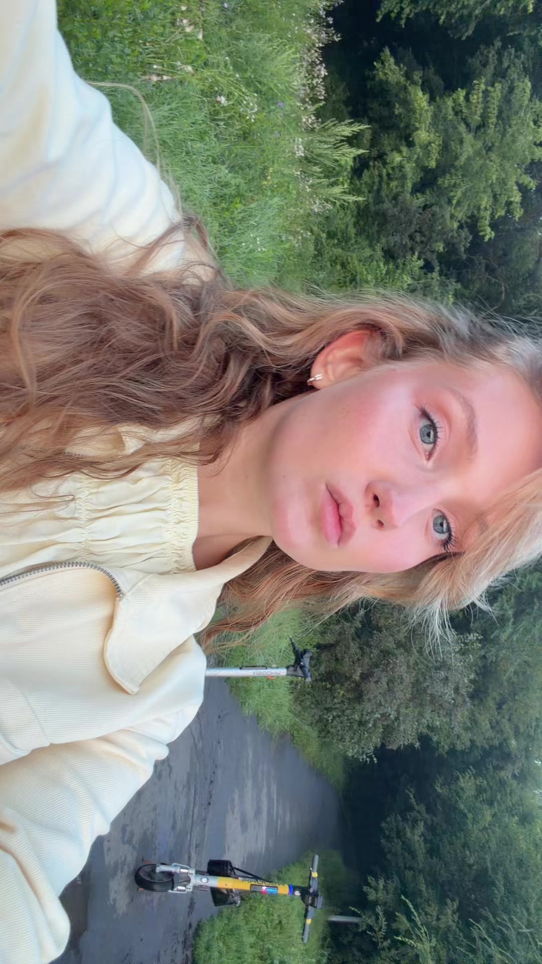 @Анюта