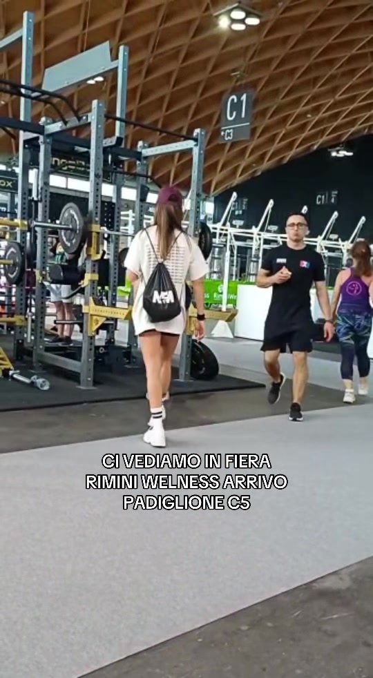 @MonyFitMom_trainer
