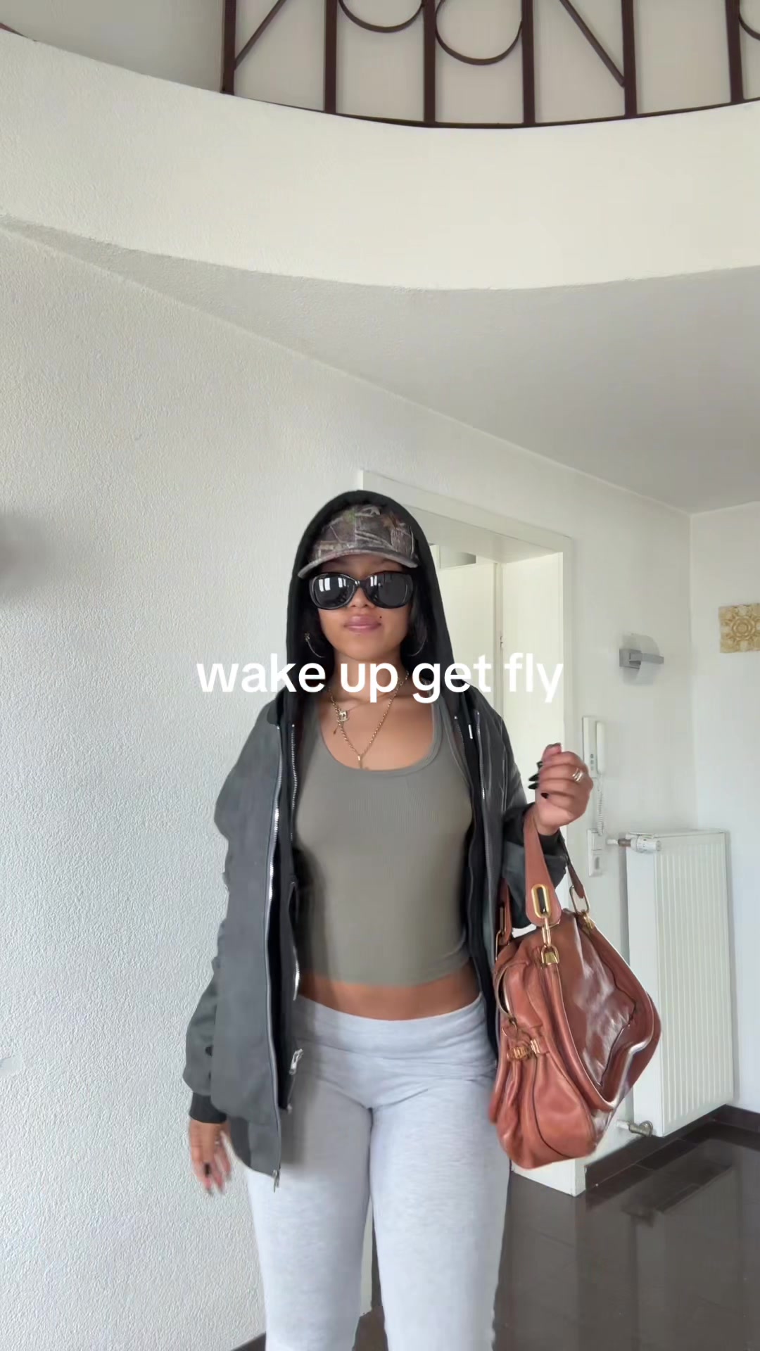 @mysteriousbaddie_123