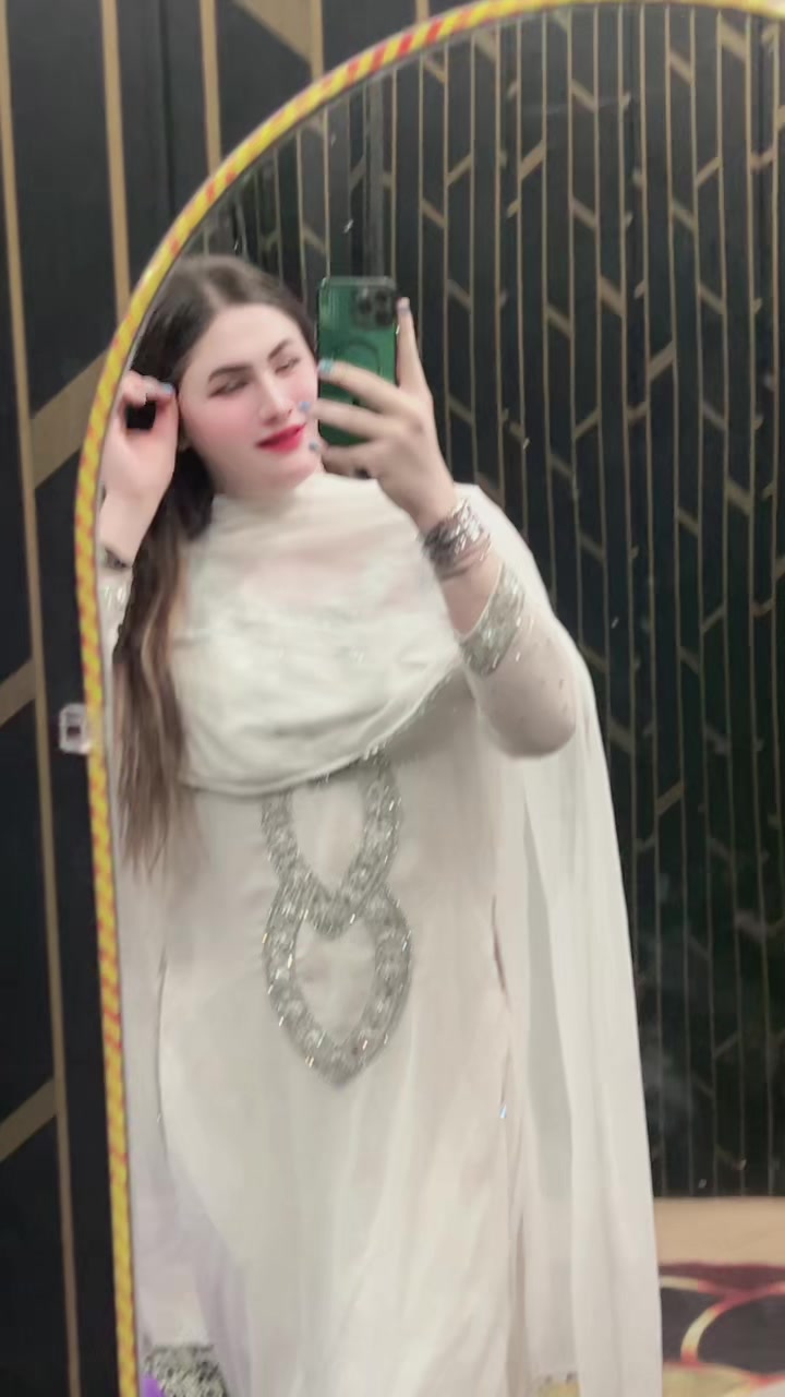 @🦋Sawabi🦋peshooo😺