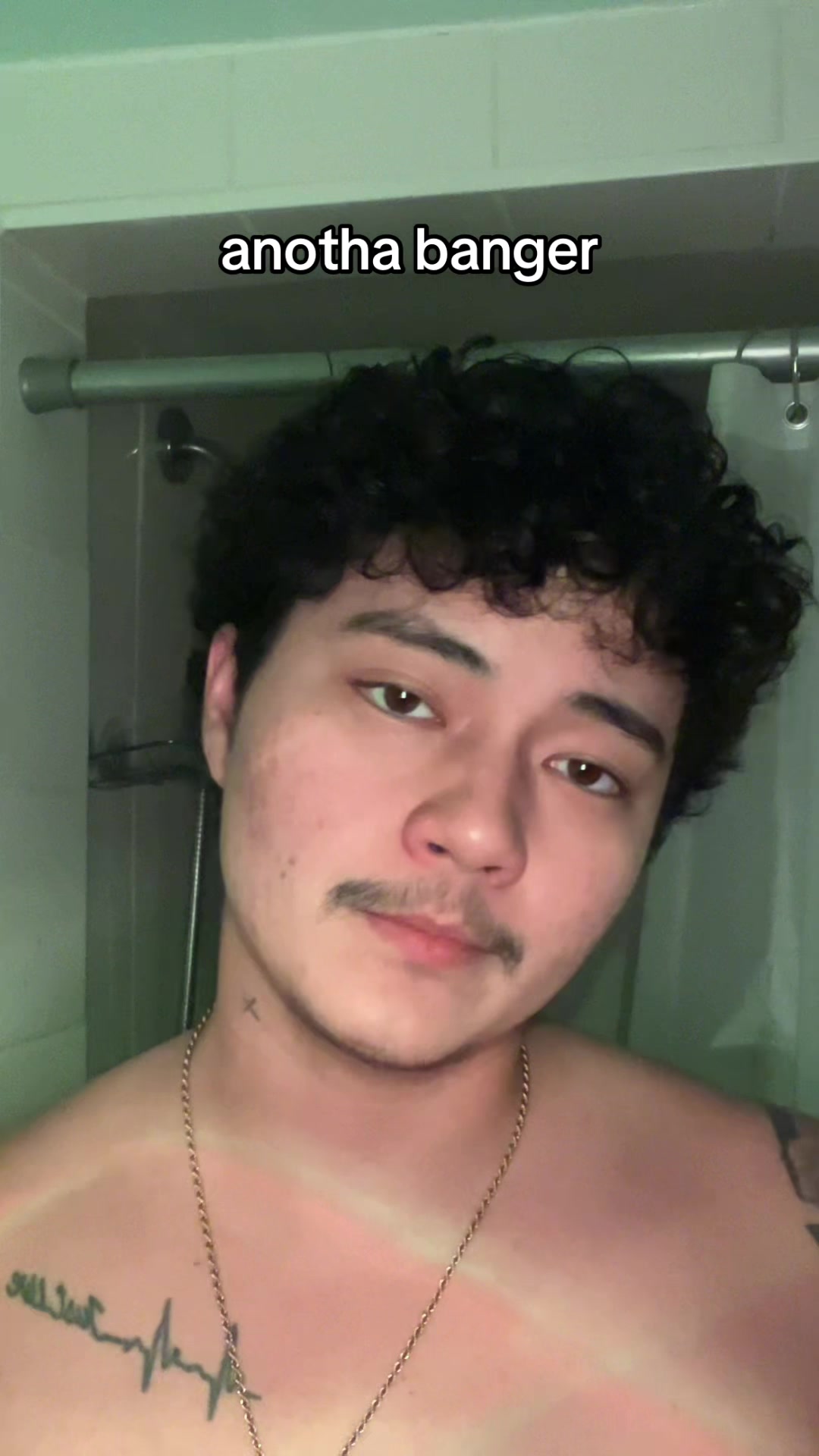@A Y D E N