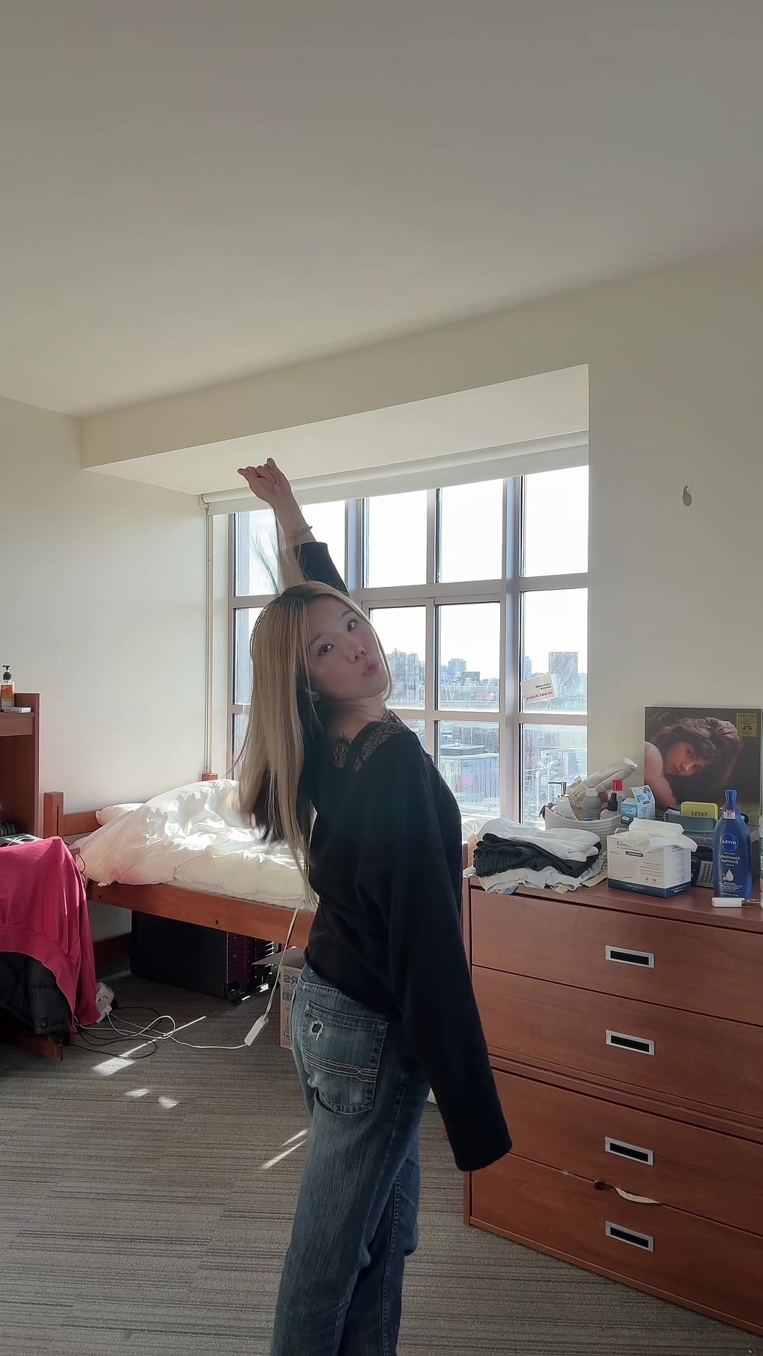 @milana
