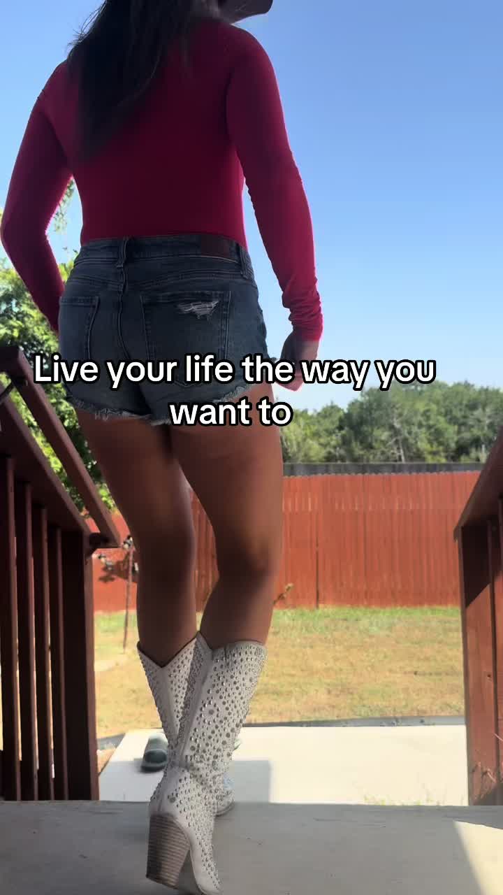 @shaniarose123