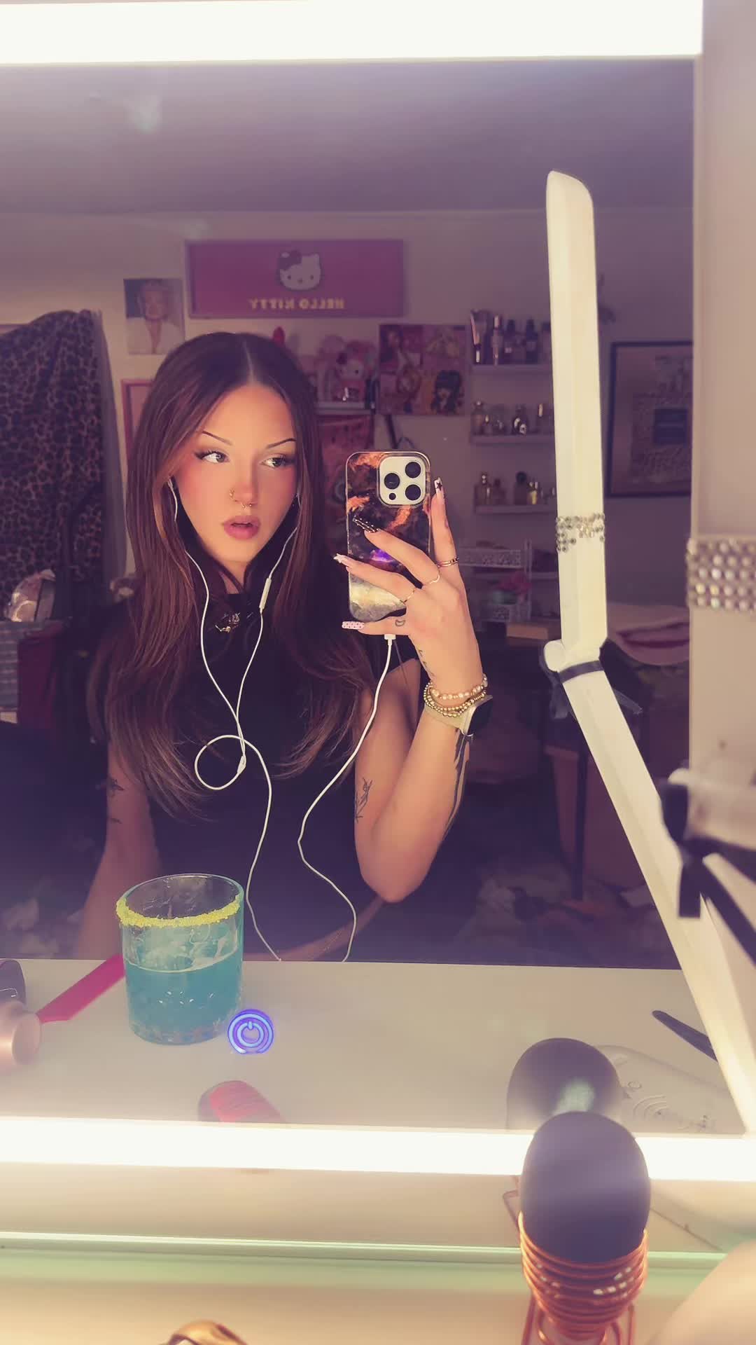 @lex ✧˚ &middot; .