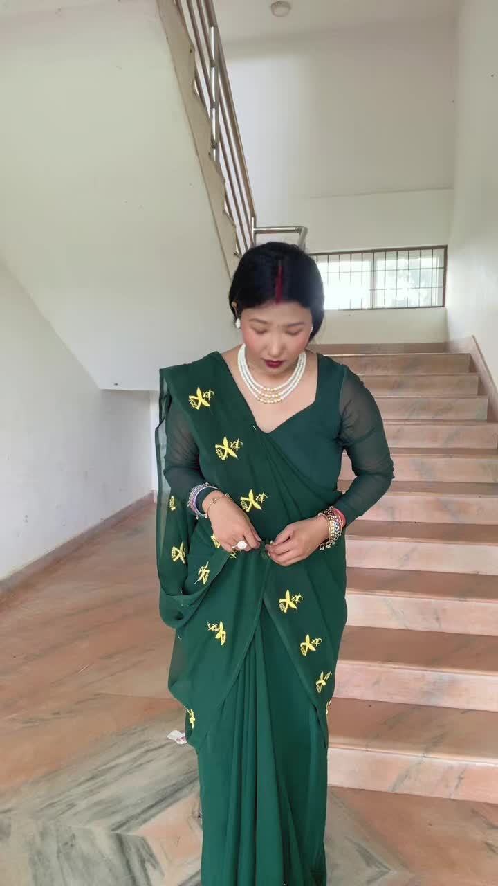 @Ani_sha Chy👩⚕️