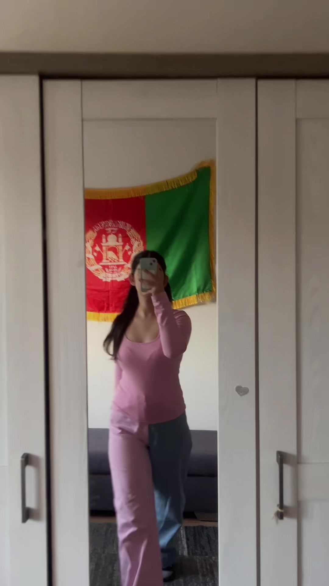@AᖴGᕼᗩᑎ Sᗩᖇᗩᕼ ❤️🇦🇫