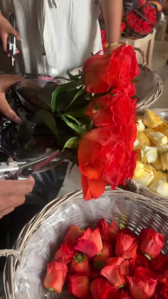 @Blossom_flowers_by_priya